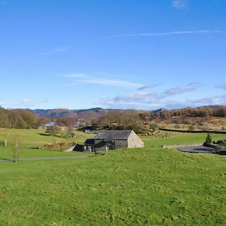 بيت للعطل Mungeon Barn - Uk30125 *